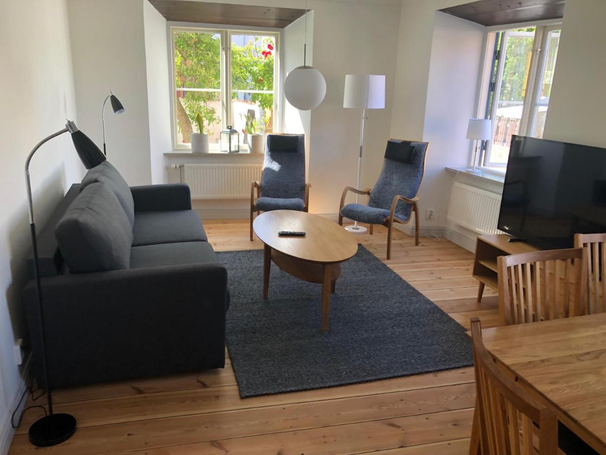 Strandgatan Apartment *